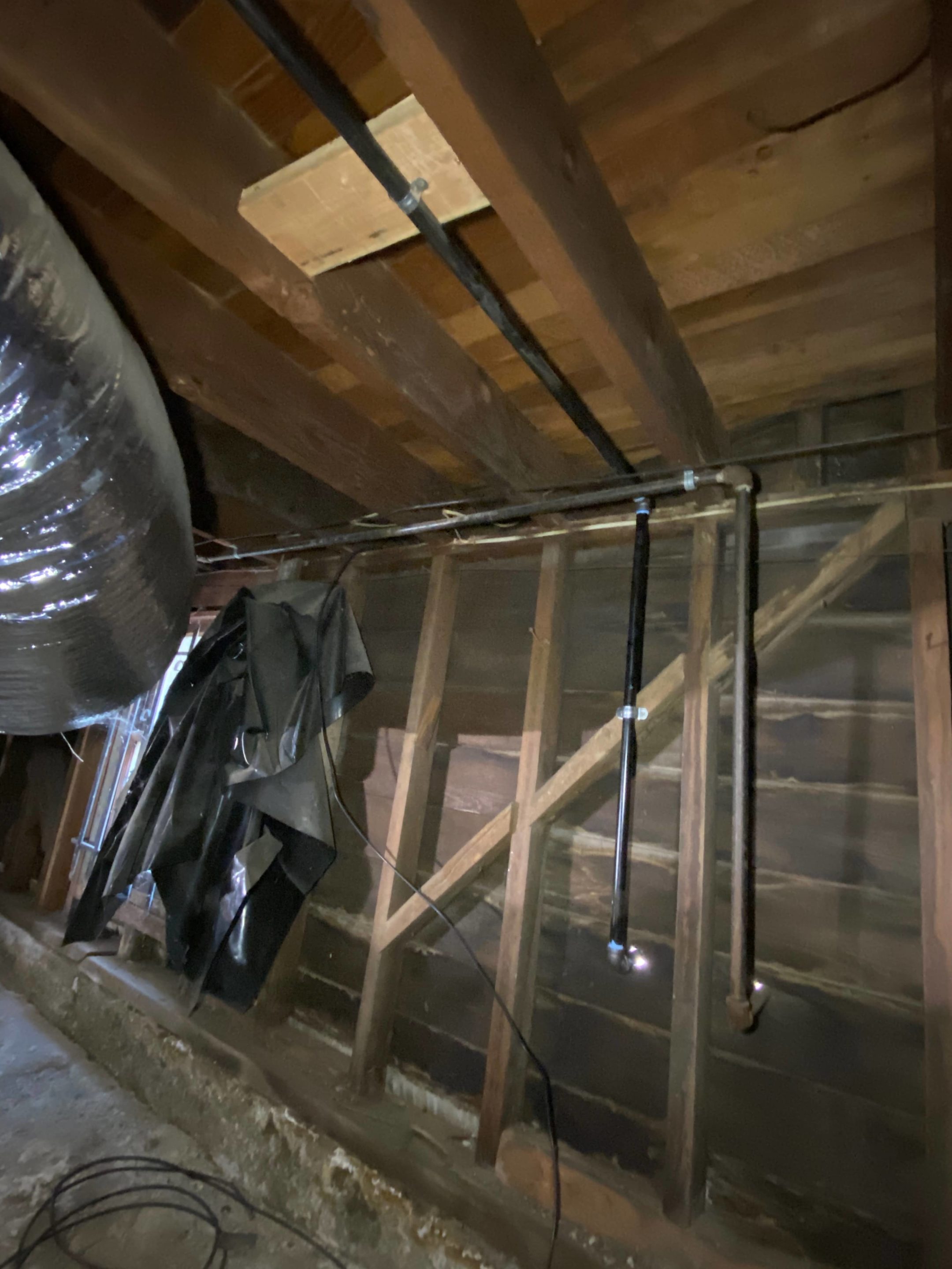 running-gas-lines-attic